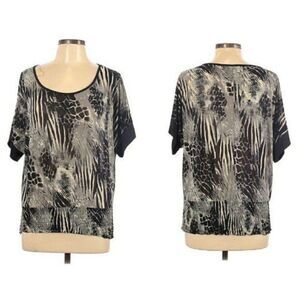 Isabella Rodriguez Top Scoop Neck‎ Kimono Sleeve Multi Animal Print Black Gray